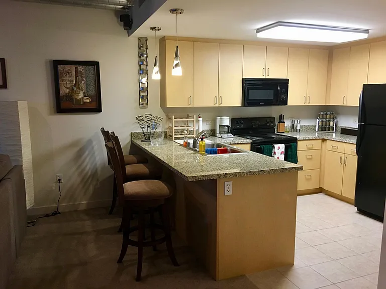 Kitchen and bar area