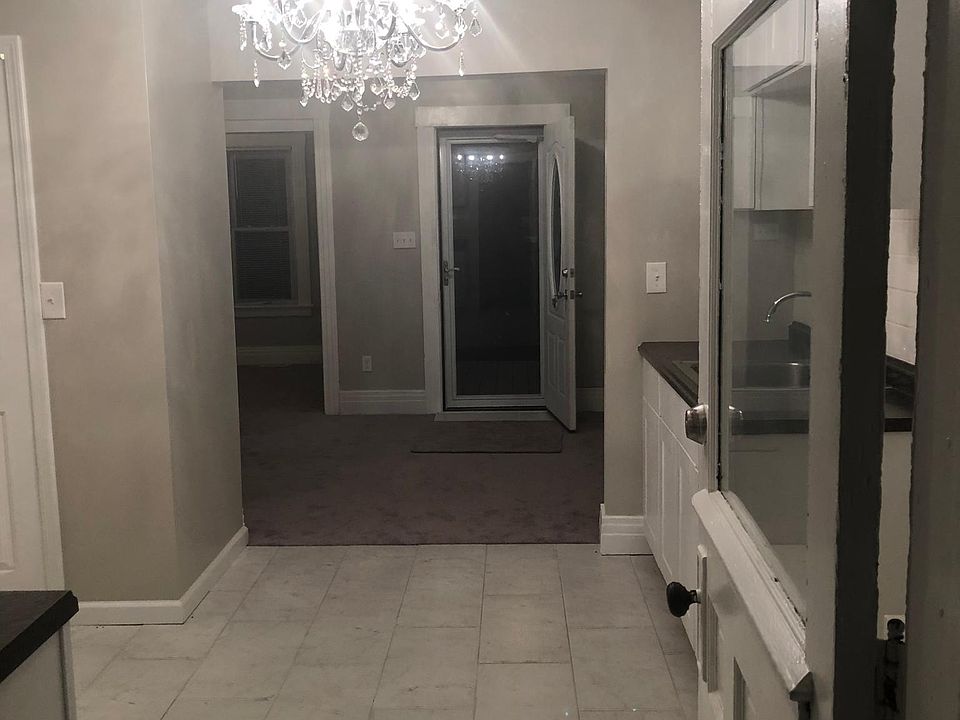 1st image of 3415 13th St APT 1