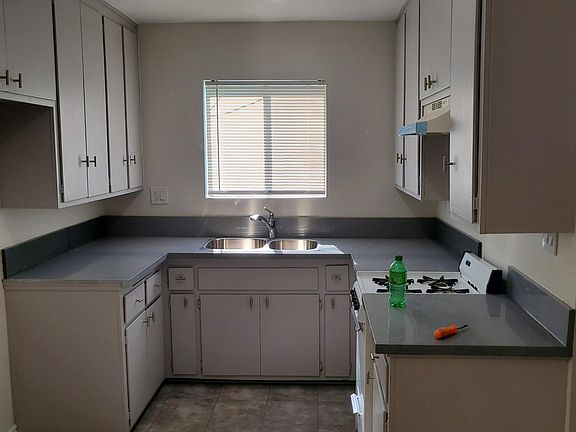 3rd image of 1342 W 251st St #7