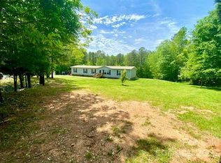 320 Valley View Dr, Clover, SC 29710