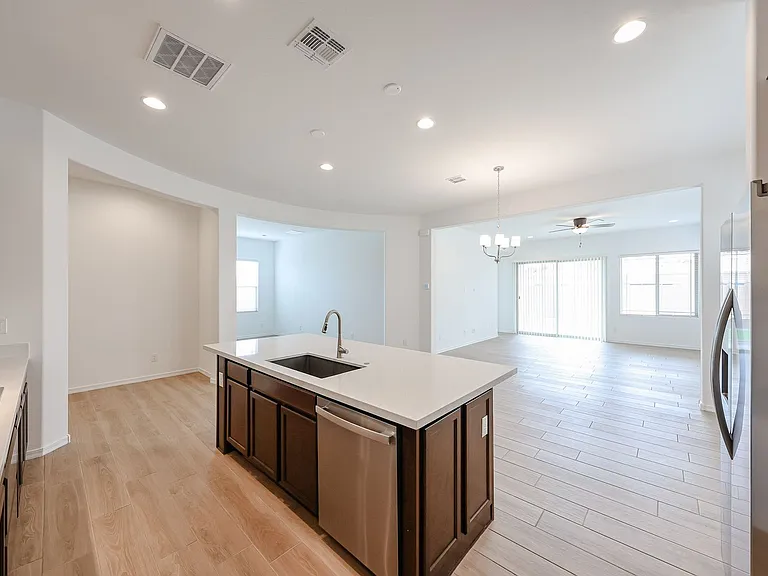 7665 W Smoketree Dr — Photo 16