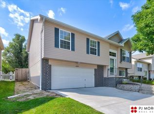 12809 Nebraska Ave, Omaha, NE 68164