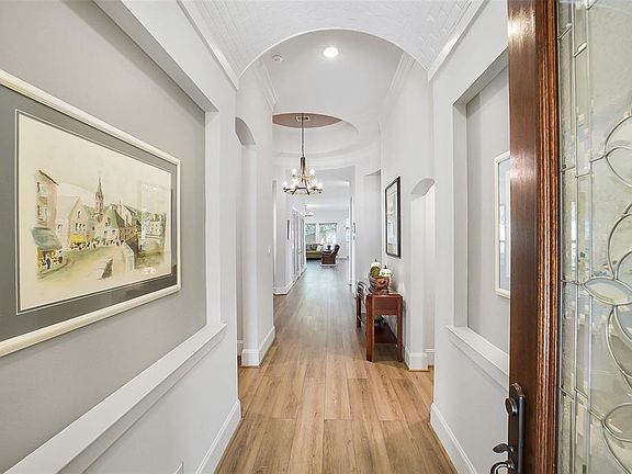 3rd image of 26922 Cheyenne Crest Lane