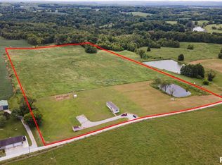 425 Foster Rd, Anna, IL 62906