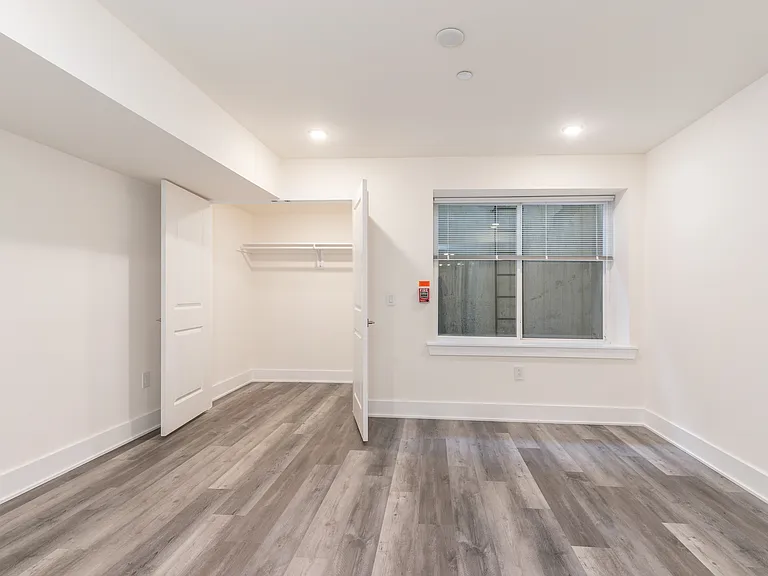 2608 Braddock St #1 — Photo 22
