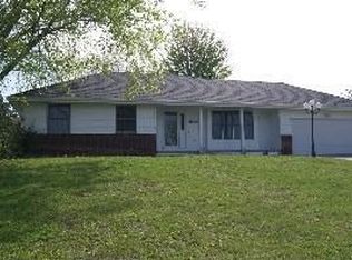 7029 Merle Hay Rd, Johnston, IA 50131