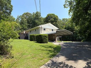 1951 Clinton Hwy, Clinton, TN 37716