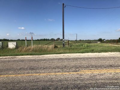 1553 Fm 536, Floresville, TX, 78114