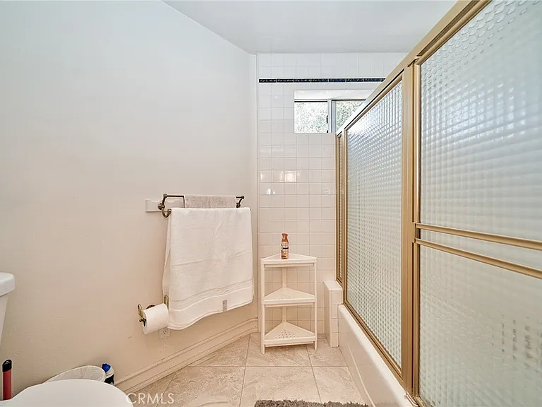 1089 Village Dr — Photo 42