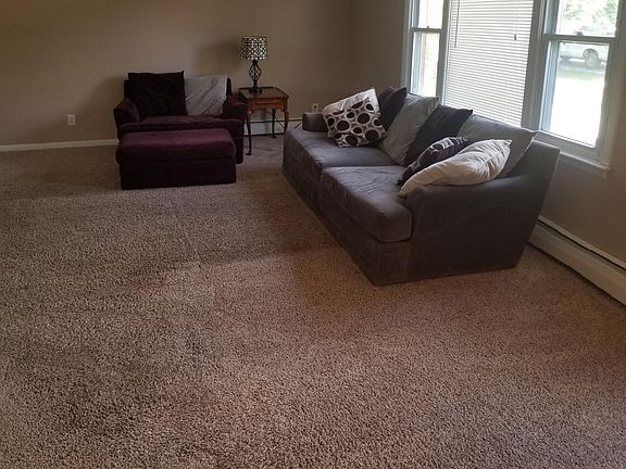 2nd image of 27 Sunshine Dr #2