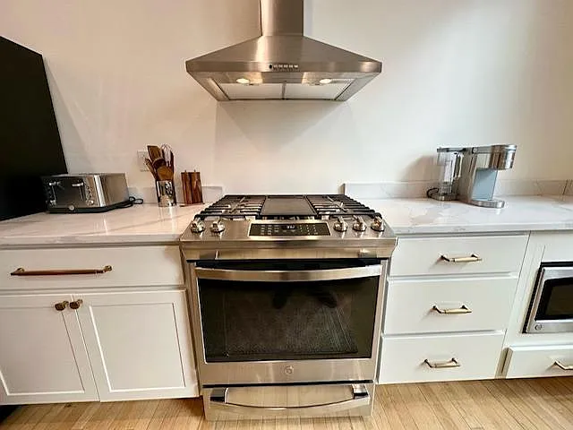 326 S Washington St #C — Photo 7