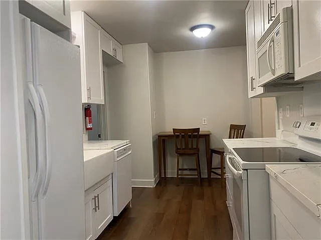 35283 Fleetwood Dr — Photo 12