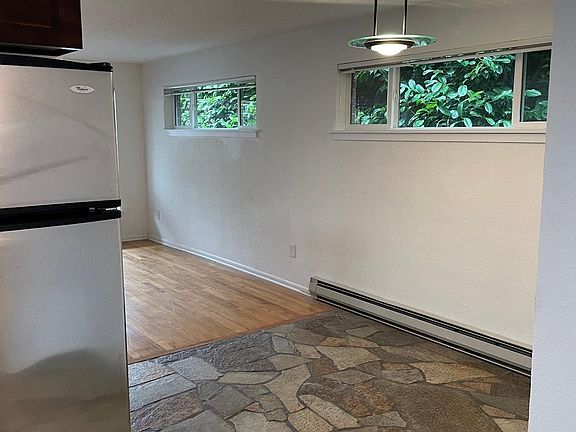 3rd image of 6506 4th Ave NE APT 1