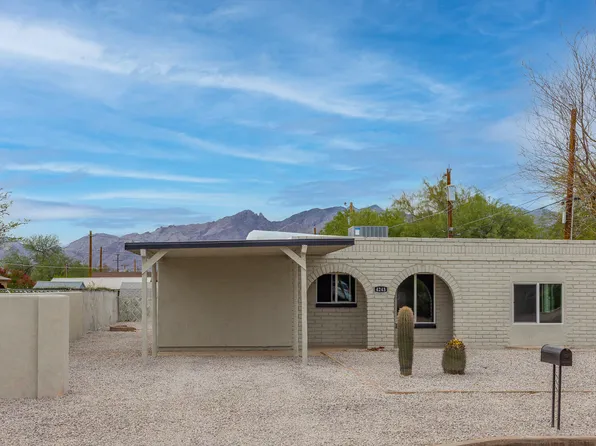 4243 E Los Robles St, Tucson, AZ 85712