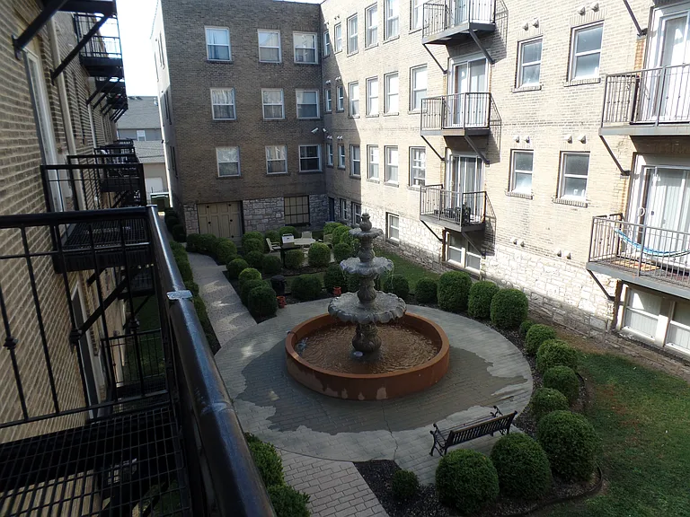 Gallery CWE — Photo 47