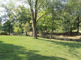1 Redbud Ln, Ryland Heights, KY 41015