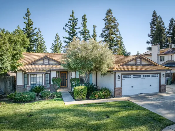 2560 Purvis Ave, Clovis, CA 93611
