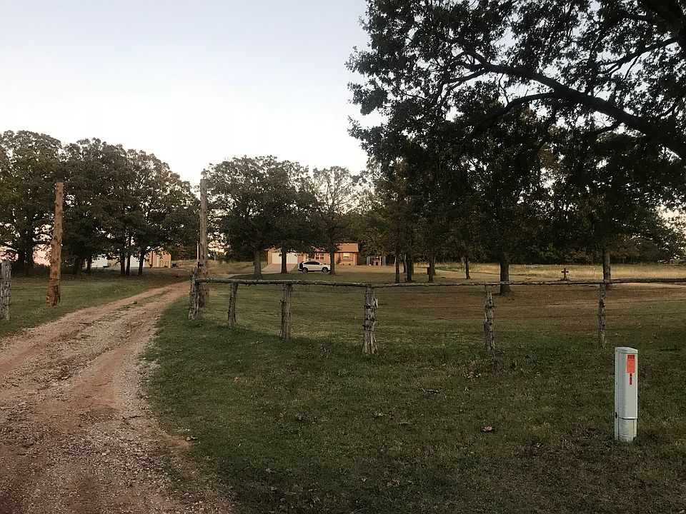 1st image of 309 N Lawson Rd