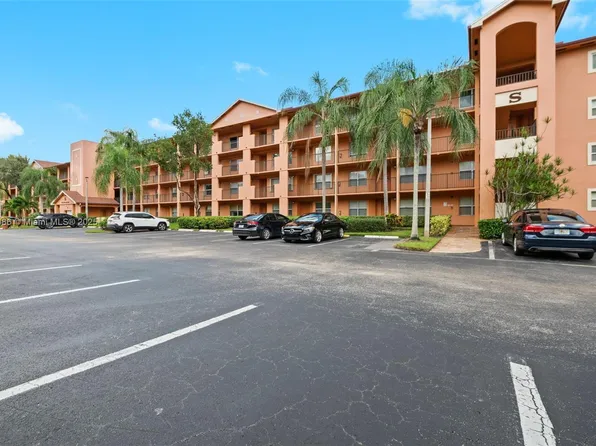 701 SW 142nd Ave APT 110S, Hollywood, FL 33027