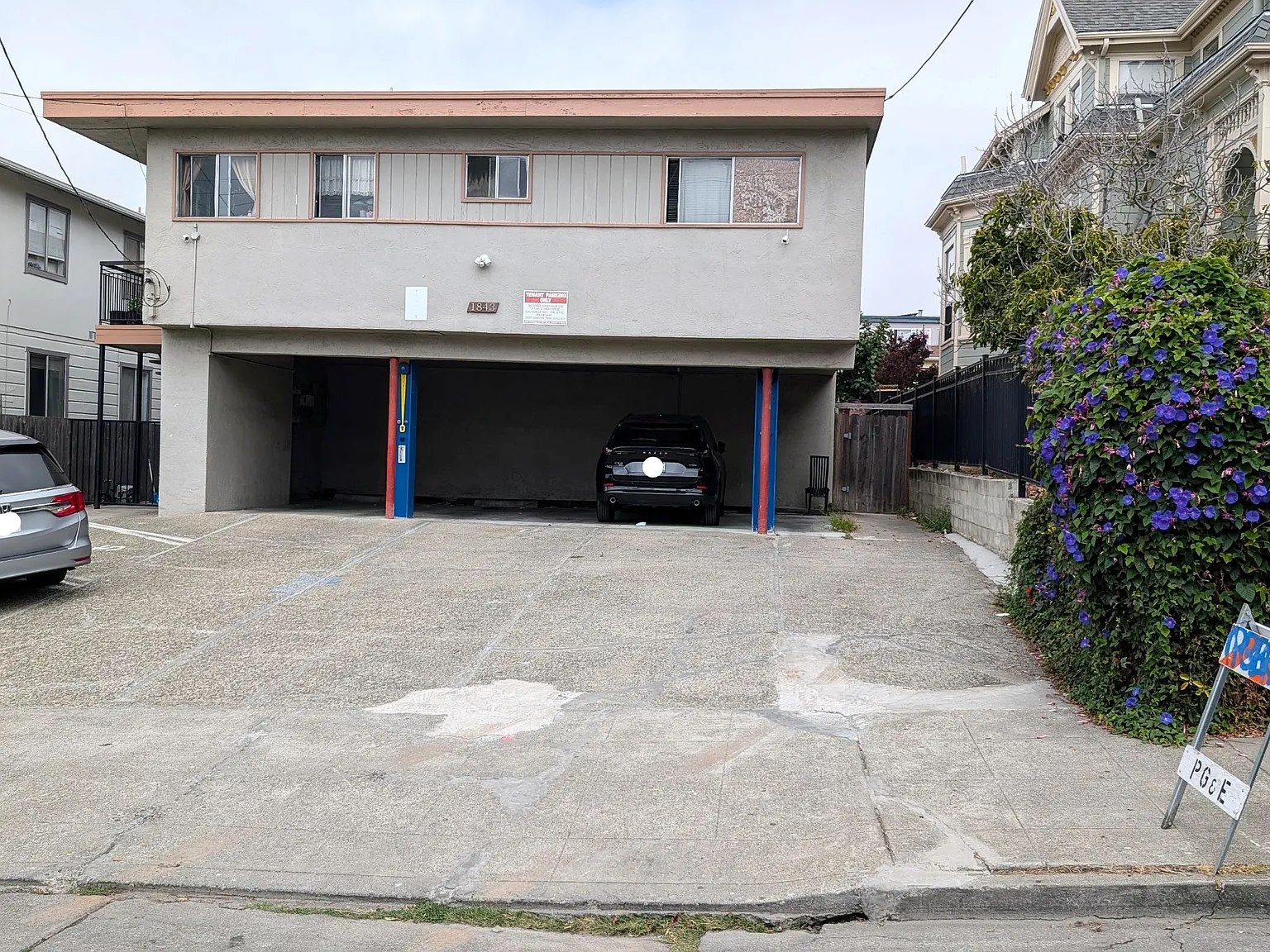 2 bed, 625 sqft, $1,875 — Photo 1