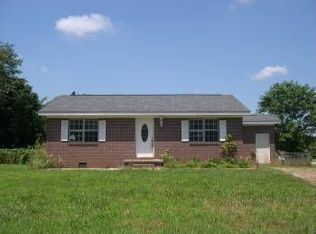 129 Wild Valley Dr, Jackson, TN 38305