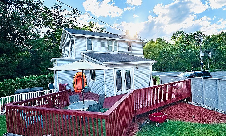 1st image of 11814 Old Belding Rd NE