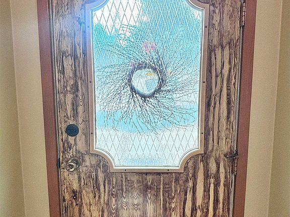 5th image of 982 Pictou Rd E