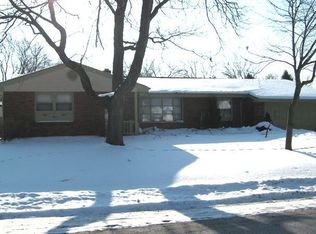 5029 Candlelight Dr, Racine, WI 53402