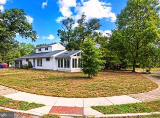 4 Lakeview Ln, Southampton, NJ 08088