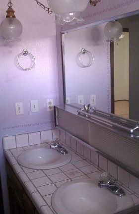 4th image of 8334 Langdon Ave