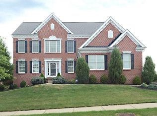 2000 Penfolds Pl, Coraopolis, PA 15108