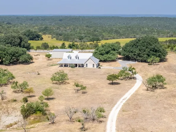 3460 Compass Way, Bluff Dale, TX 76433