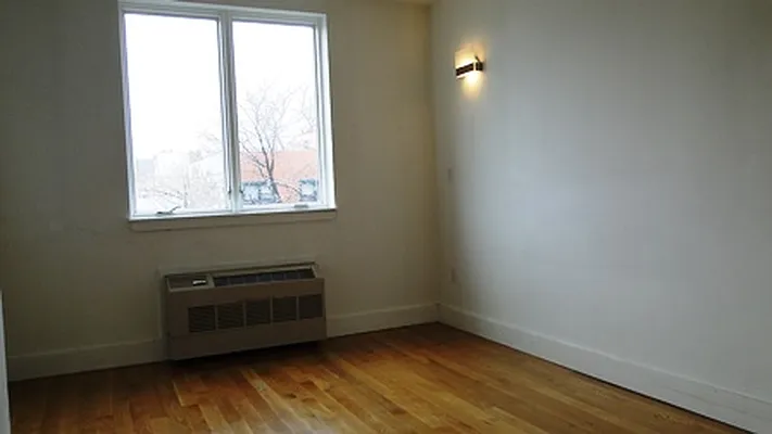 Rented by Elite NY Holdings | media 32