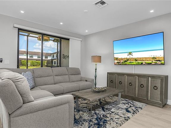 3rd image of 7588 Morgan WAY