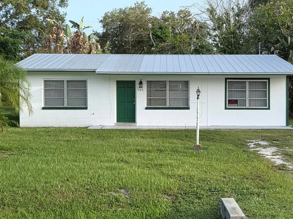 905 W 1st St, Fort Pierce, FL 34982