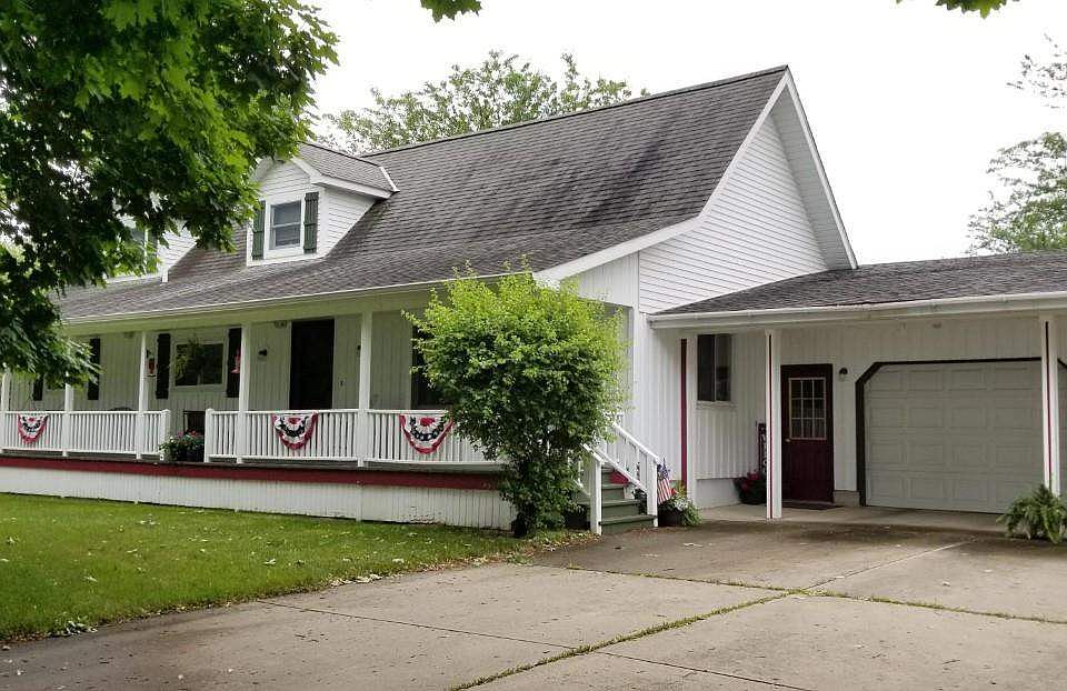 3322 Phelps St, Unionville, MI 48767 Zillow