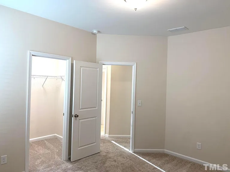 1148 Premier Key Dr — Photo 21