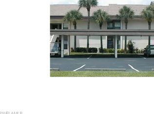 5765 Trailwinds Dr APT 113, Fort Myers, FL 33907