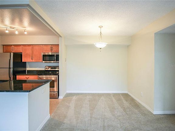 5th image of 3313 Haviland Ct APT 301
