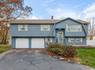 27 Carter Dr, Milford, CT 06460