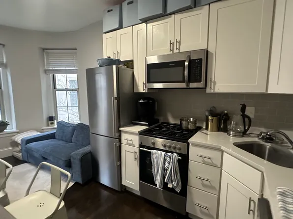 16 Clearway St, Boston, MA