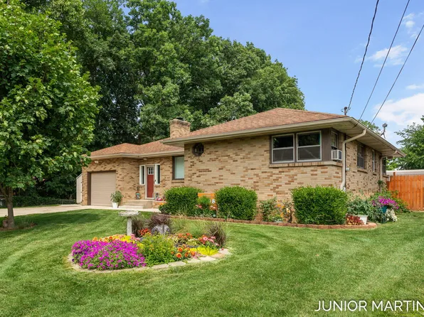 3408 Bluebird Ave SW, Wyoming, MI 49519