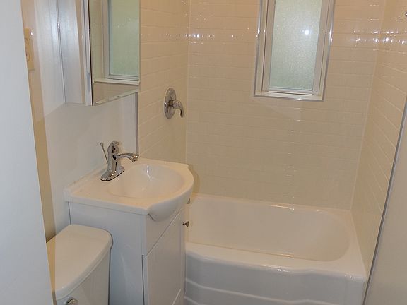 3rd image of 1824 N Paulina St #Gdnf
