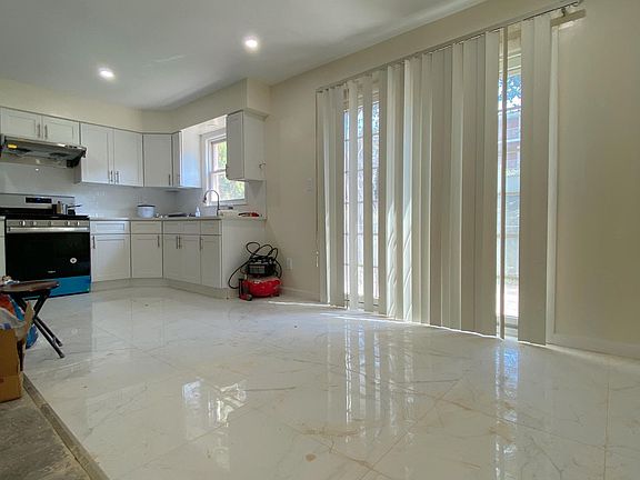 5th image of 1579 144th St #1