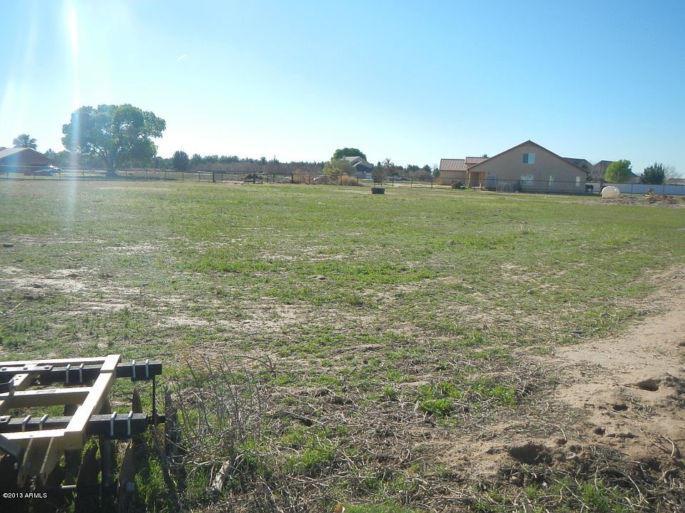 1st image of 00000 N 223 Place #304-92-061g