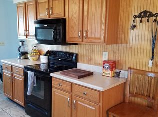 2914 Koressel Rd, New Harmony, IN 47720