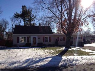 1057 Helen St, Schenectady, NY 12303