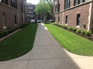 5523 S Everett Ave APT 2E, Chicago, IL 60637