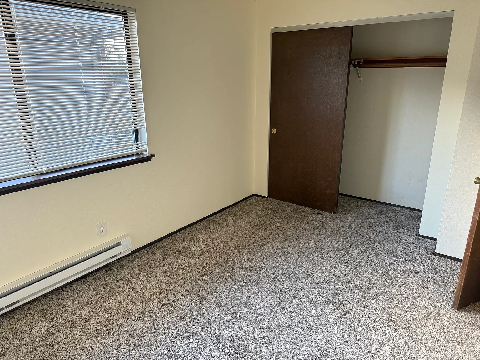 2 bed, 1.5 bath, 1100 sqft, $1,850 — Photo 4