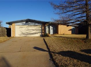 10200 Little Pond Dr, Oklahoma City, OK 73162